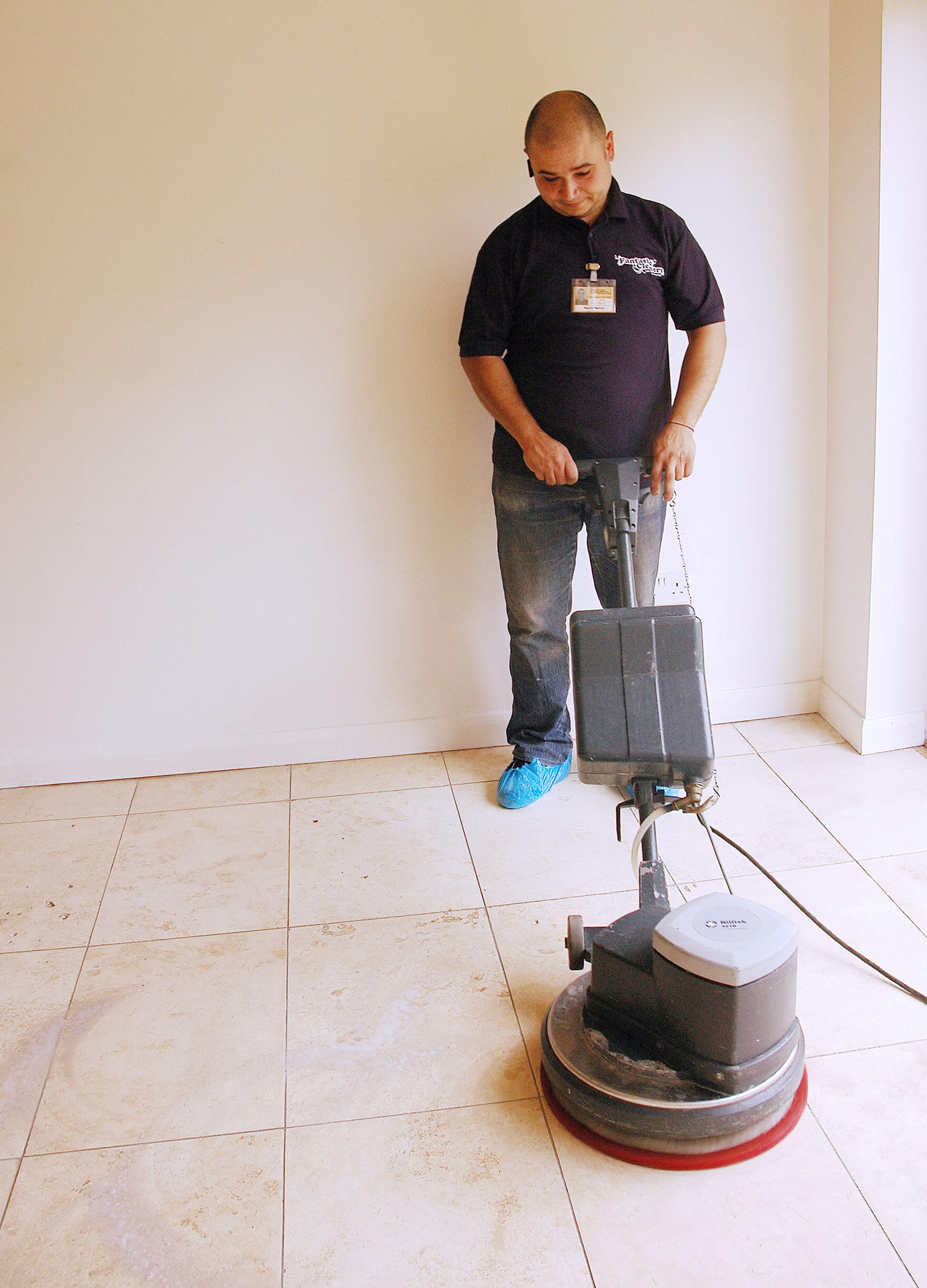 Expert Floor Cleaning Services for Your Business in London